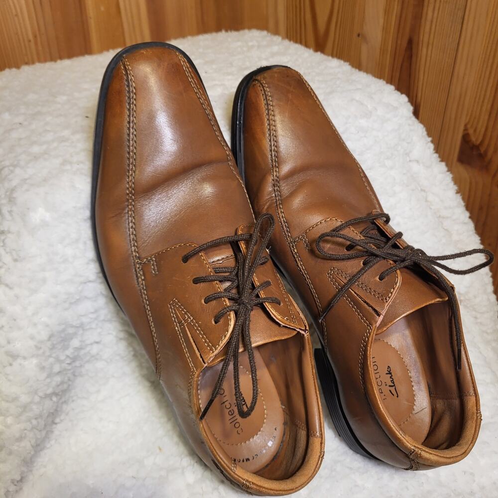 Men's Clark Collection Dress Shoes, Brown leather, Size 9.5 Wide, lace up